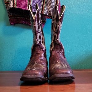 Ariat Square Toe boots